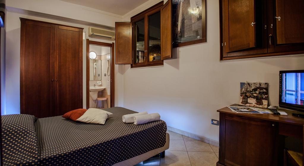Hotel La Terrazza Cagliari Pokój zdjęcie