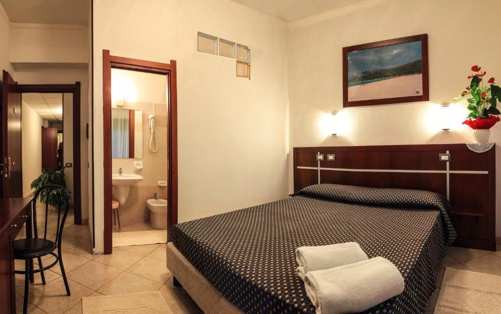 Hotel La Terrazza Cagliari Pokój zdjęcie
