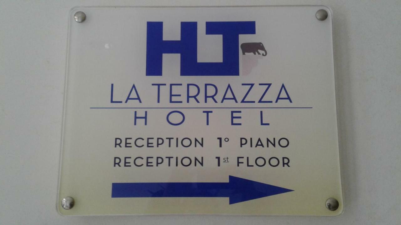 Hotel La Terrazza Cagliari Zewnętrze zdjęcie