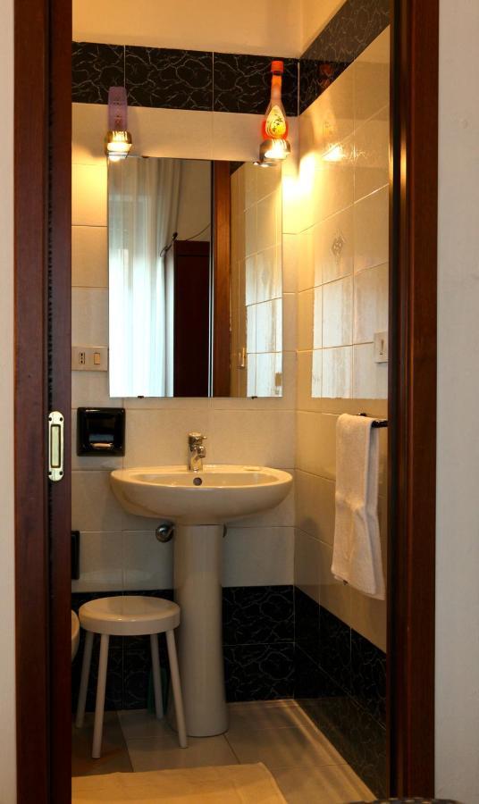 Hotel La Terrazza Cagliari Pokój zdjęcie